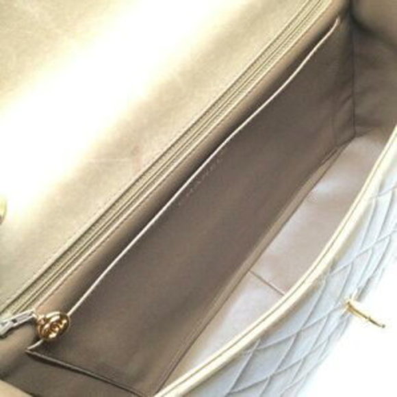 Christmas CHANEL Matelasse Chain Shoulder Bag Beige x - Picture 15 of 16